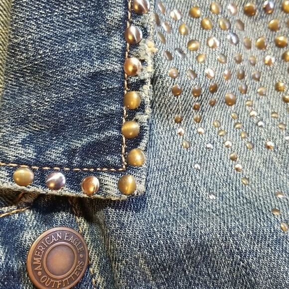 AMERICANāEAGLEāOUTFITTERSĀ StuddedāEmbellishedāBedazzledāDramaticāDenimāJacketāsm - Picture 6 of 9